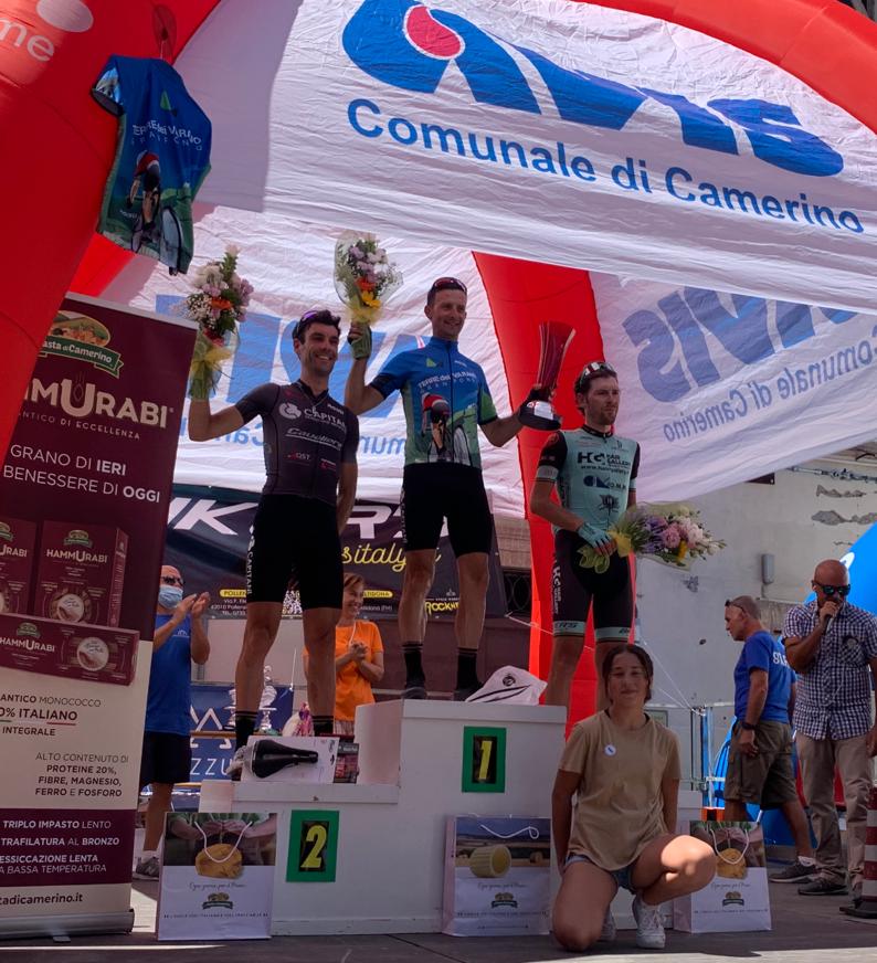 HG Cycling Team sul podio della Granfondo Terre dei Varano con Ettore Carlini nel percorso marathon 4