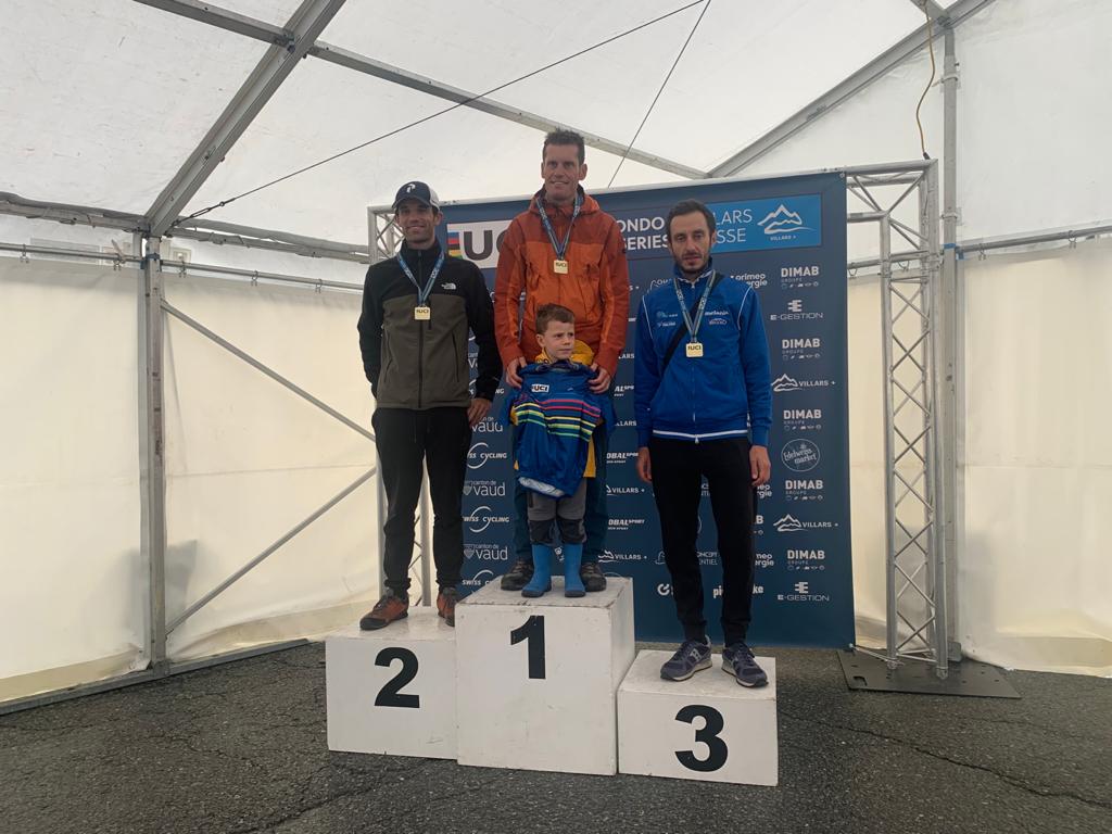 HG Cycling Team: tanti bei risultati dalla Svizzera e la 24° vittoria dell’anno con Ficcadenti 4