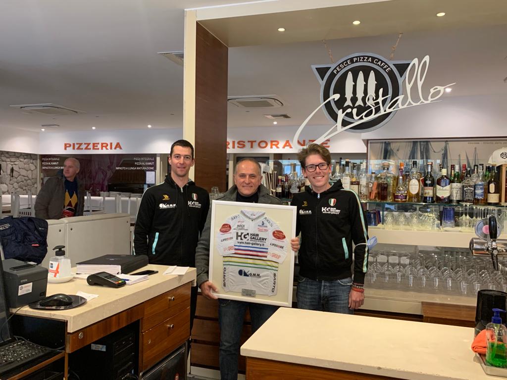 Ivan Martinelli ed Ettore Carlini in visita agli sponsor Lifecode e Ristorante Il Cristallo 2