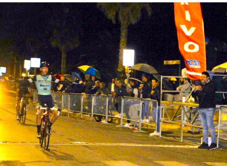 HG Cycling Team: doppio brindisi in notturna a Civitanova Marche con i trionfi di Moreno Calcinari ed Ettore Carlini 1