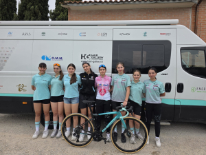 Onda verde tiffany in Toscana tra le Esordienti Donne 2° anno: Dazzani vola, Sferragatta veste la maglia rosa 1
